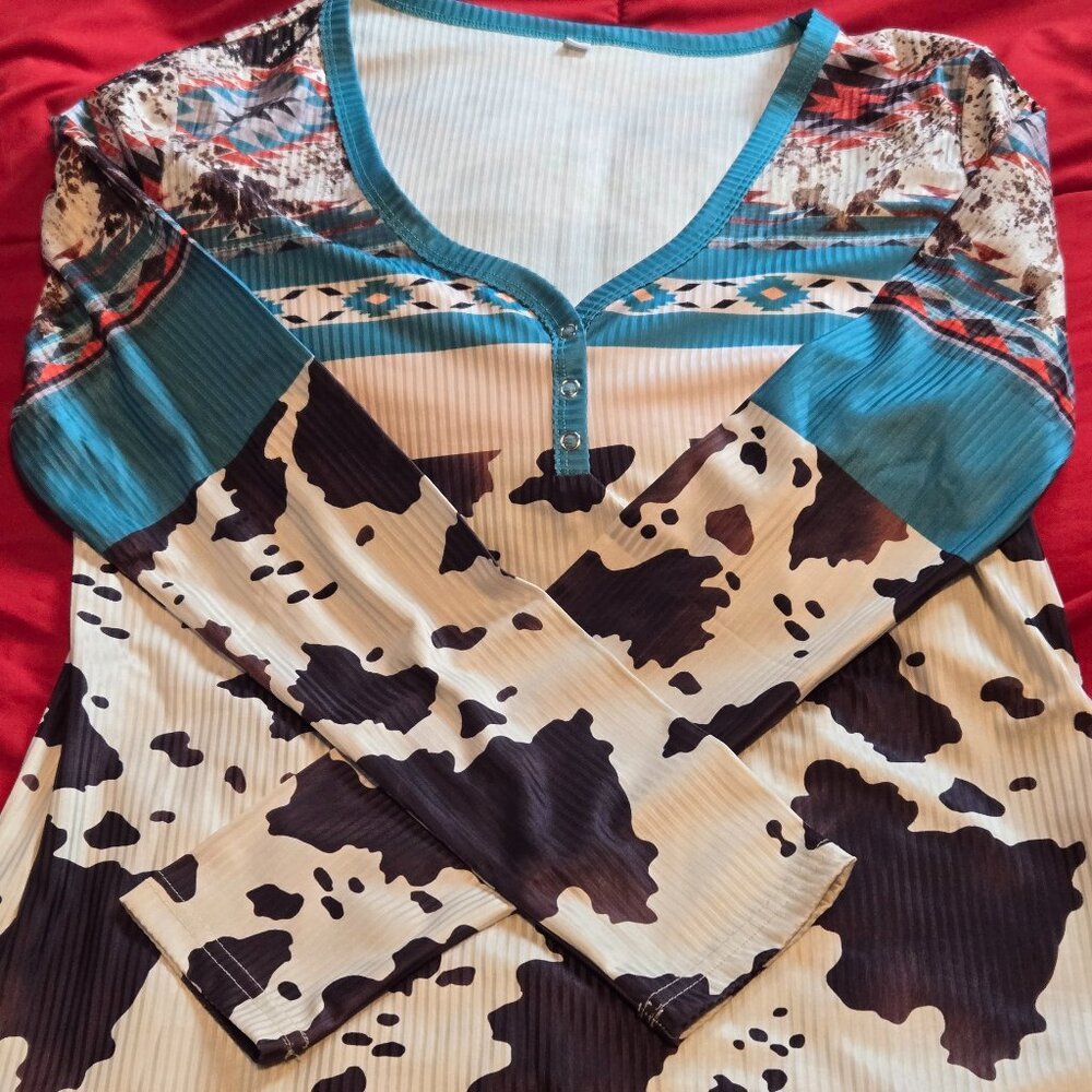 Super cute ladies large top